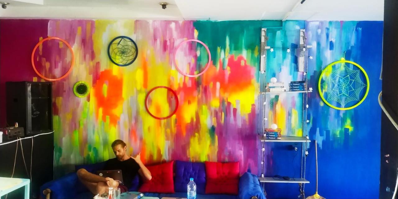Above & Beyond Hostel Baan Tai Exterior photo